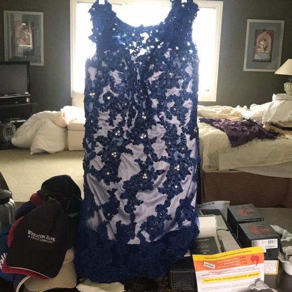 Blue homecoming dress WILLING TO NEGOTIATE! - Picture 1 of 1